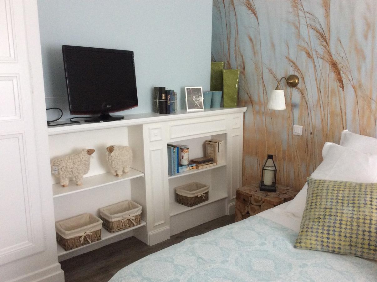 Appartements & Spa De La Marine Loire モンソロー エクステリア 写真
