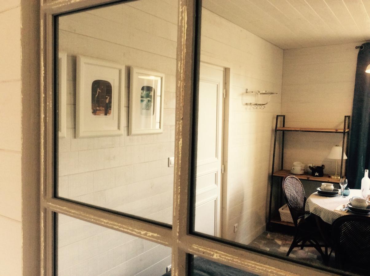 Appartements & Spa De La Marine Loire モンソロー エクステリア 写真