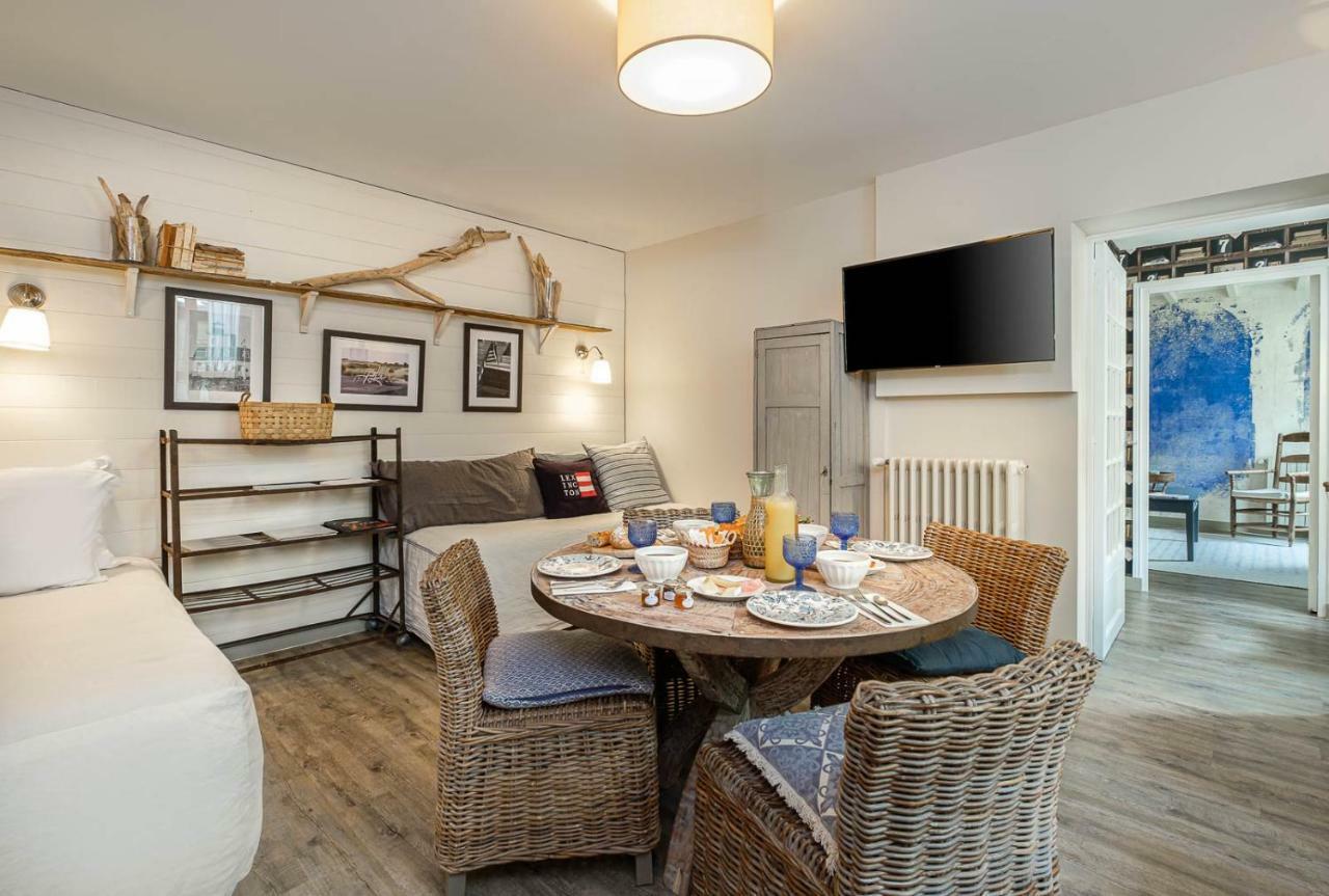 Appartements & Spa De La Marine Loire モンソロー エクステリア 写真