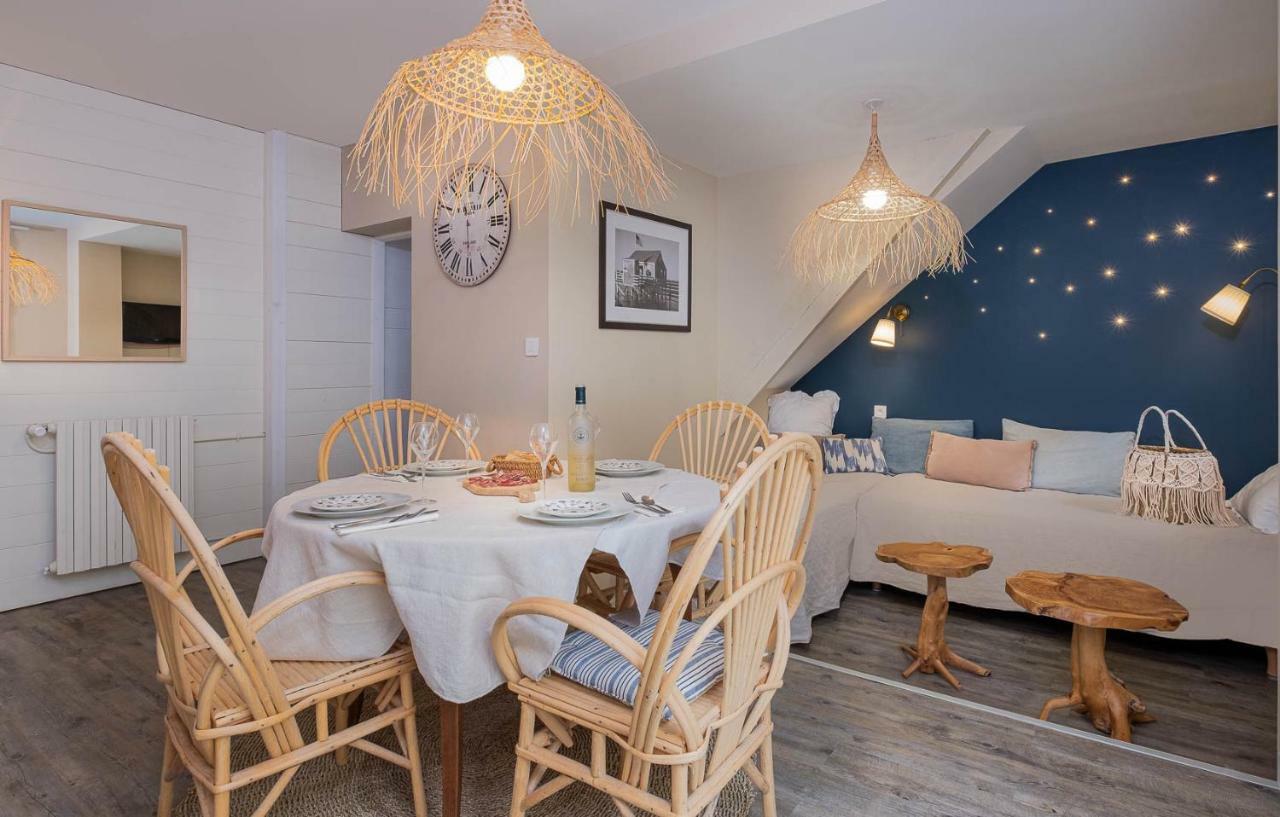 Appartements & Spa De La Marine Loire モンソロー エクステリア 写真